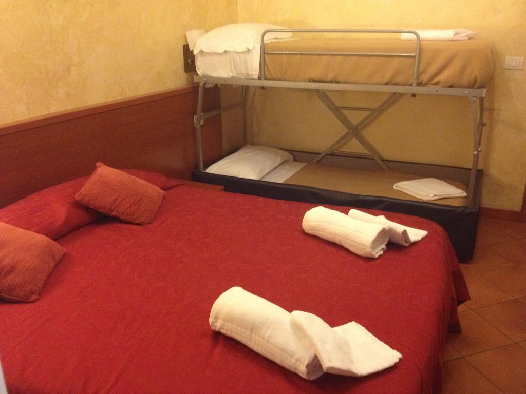 Roma Termini Inn 部屋 写真
