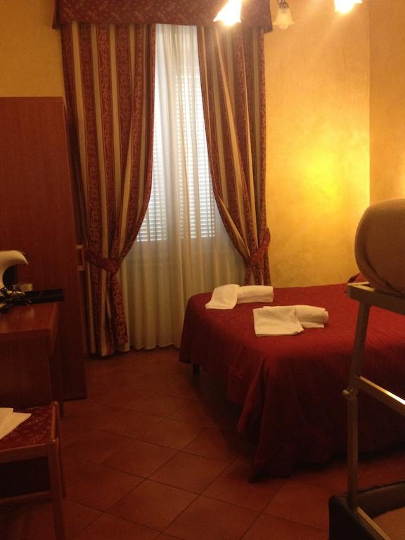 Roma Termini Inn 部屋 写真