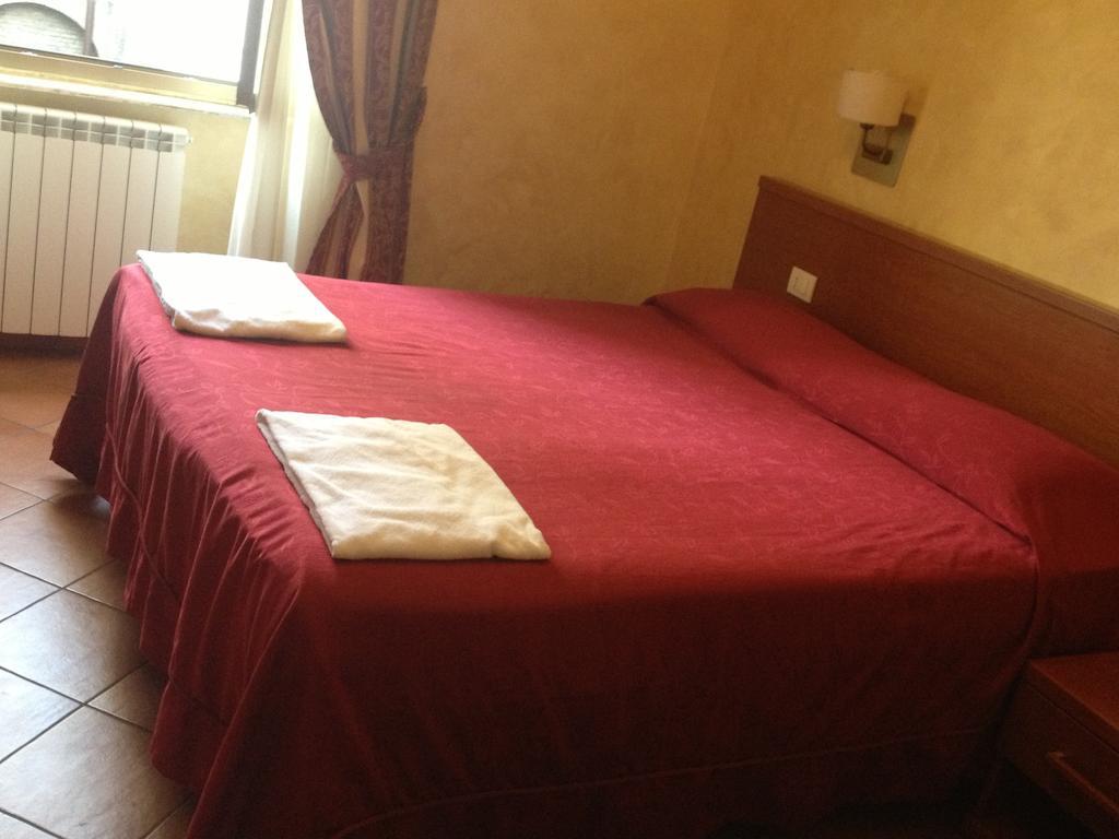 Roma Termini Inn 部屋 写真