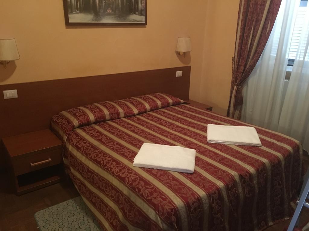 Roma Termini Inn エクステリア 写真
